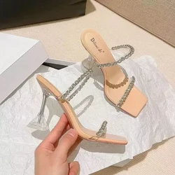 Haf Newydd Sexy Ffasiwn Agored Toe Merched Sandalau Dŵr Diemwnt disgleirio Sgwâr Penawd Gwledd Sodlau Uchel Merched Dyluniad Mawr