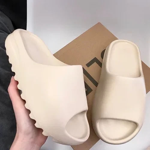 Ikhwalithi ephezulu EVA Soft Thick Soled Slippers Wemfashini Yabesifazane Wear Slippers Ikhaya Izimbadada Zasekhaya Izimbadada Izicathulo Zasebhishi Zamadoda