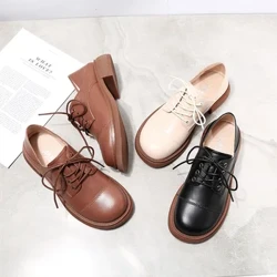 Mocasines de tacón medio para mujer, zapatos de invierno de cuero genuino para mujer, zapatos de tacón cómodos marrones, zapatos con correa Retro Rom, cabeza redonda, blanco