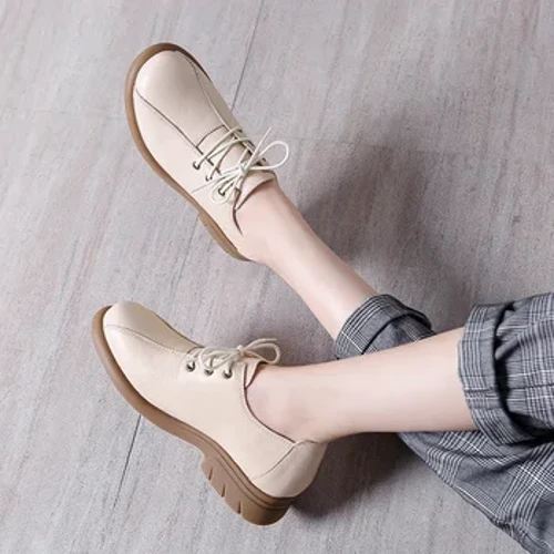 Esgidiau Tabi Gwyn Maint Mawr Esgidiau Gaeaf Merched Mules Pympiau Lolita Platfform Toe Toe Rownd Merched Moccassin Rom Strap Fur 42
