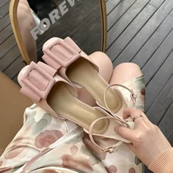 Viatu vya Viatu vya Viatu vya Faraja vya Kike vya Viatu kwa Wanawake Vifunga Visigino Visigino Wasichana Ngozi ya Beige Imefungwa Chini Chunky Basic Casual Solid Rom