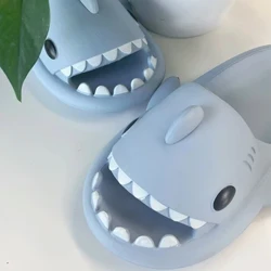Sommer Kvinder Haj Hjemmesko Mænd EVA Ensfarvede Rutsjebaner Voksne Mode Tykke såler Flip Flops Par Udendørs skridsikre sandaler