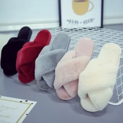 2023 Vinter Kvinner Hjem Innendørs Fritidstøfler Dame Flip Flops Fluffy Sko Cross Design Slides Dame Myk Varm Plysj Tøffel