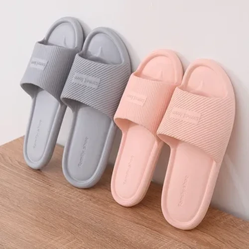 Ama-Slippers Abesifazane Umbhangqwana we-EVA Home Flip Flops Imfashini Yabesilisa Ladies Casual Beach Izimbadada Ezingasindi Izimbadada Zefulethi Ezingasheleli