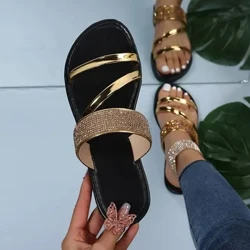 O seevae o le taumafanafana mo tama'ita'i mafolafola fa'ase'e fa'ase'e rhinestone fa'atama'ita'i Matafaga fe'ilafi fa'a'ei'ei fa'ase'e i luga o Bling seevae masani.