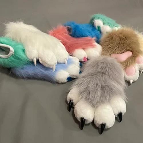 Et par pelsfargede dyrepotehansker Custom Creative Cute Cat Paws Vinterhansker Y2K lodne par innendørs varme hansker i bomull