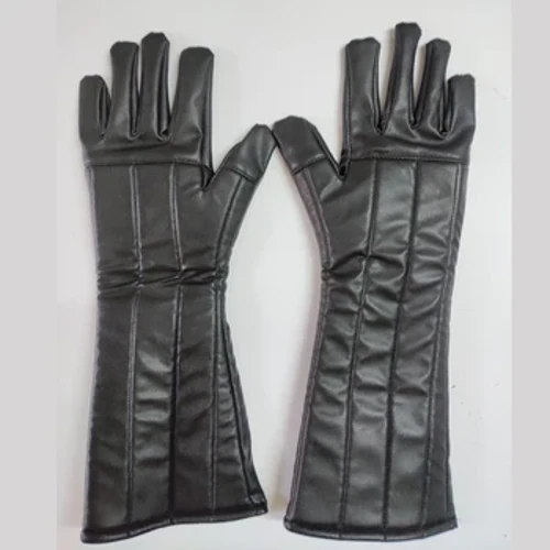 Halloween-asusteet Cosplay-juhlahanskat Keinonahkaiset käsivaatteet Roolipelit Musta Gauntlet