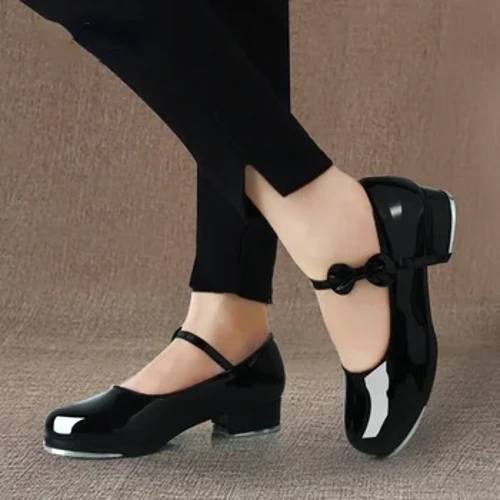 جديد نساء بنات الحنفية أحذية الرقص لامعة براءات بولي Leather جلد ذو أربطة لامعة ربطة القوس فيونكة أطفال أحذية الحنفية المعلم مرحلة الرقص الأحذية