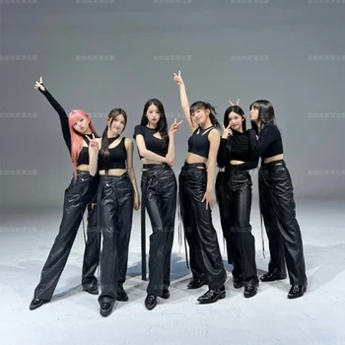 Nhóm Nhạc Nữ Kpop Nhảy Đường Phố Áo Phông Ôm Áo Crop Top Quần Da Sân Khấu Trang Phục Nữ Lễ Hội Rave Mặc Gợi Cảm Buổi Hòa Nhạc Trang Phục