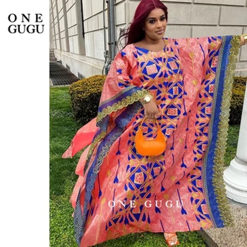 Afrikanska kvinnor Bazin Klänning Mix Storlek Persika Broderi Basin Riche Dashiki Robe För Nigerianska Ankara Brud Bröllopsklänning Kläder