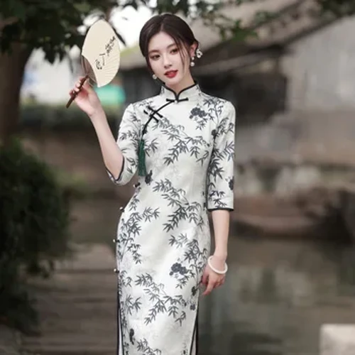 Új Ink Cheongsam tavaszi női kínai nyomtatott csúcskategóriás, elegáns, kecses karcsúsító ruha