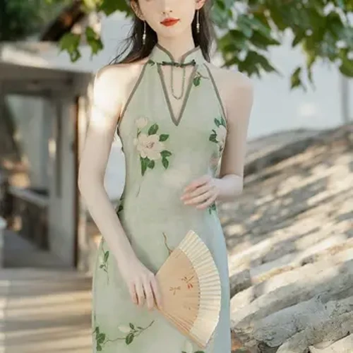 Sườn Xám Đầm Hiện Đại 2024 Phụ Nữ Cải Tiến Qipao Mới Dây Cổ Phong Cách Trung Hoa Đầm Xanh Ngọt Ngào Trung Quốc Đầm Người Phụ Nữ