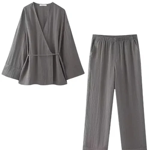 Traf Pajama Style Puluvae Seti Fafine 2 fasipepa 2024 New Fashion Kimono Style Top Suti a Fafine Seti lua Seti Fa'atama'ita'i.