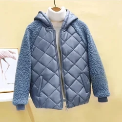 La'ei manifinifi i lalo o le 'ie 'ie peleue tama'ita'i 'ofu pupu'u 'Autumn Winter's 2023 fou fa'apipi'i fa'aofuofu fa'alava Lmitation lamb wol cotton peleue.