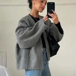 Kasual Single Button Wol Mantel Wanita 2023 Lengan Panjang Longgar Pendek Musim Gugur Musim Dingin Mantel Wanita Elegan Abu-abu Chic V-neck Coat