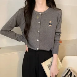 Gwanwyn Hydref Ffasiwn Fersiwn Corea O-wddf Siwmperi Gwau Achlysurol Arth Slim Brodiog Llewys Hir Cyfatebol Cardigan Top