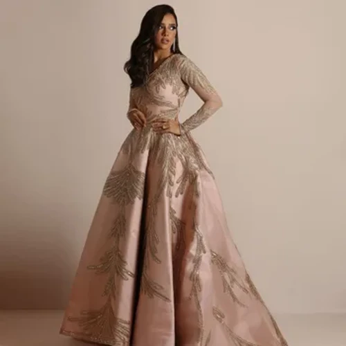2024, Frühling, neue Damenbekleidung, unabhängige Station, heißgeprägte Ärmel, langes Kleid, Bankett, sexy Abendkleid