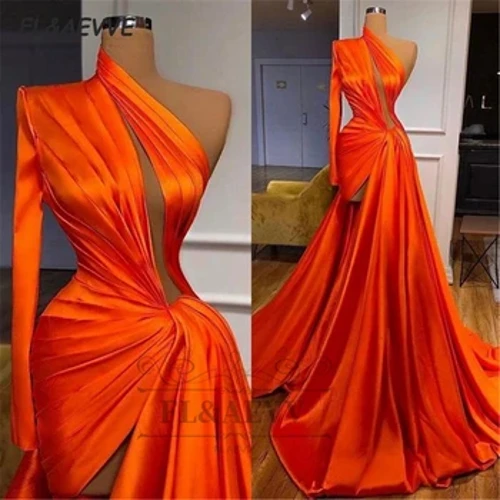 2023 Modern One Shoulder Abendkleed Lang Korallen Langarm Korsett Spëtzebuedem Längt Owend Prom Party Kleeder