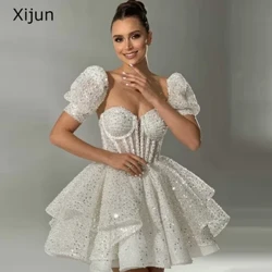Xijun oq qisqa oqshom ko'ylagi Sevgilim A-Line mini to'y libosi 2023 yechiladigan yenglari Balo ko'ylagi kelinning rasmiy ziyofat ko'ylagi