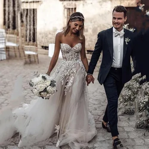 Gaun Pengantin Sayang Seksi Applique Backless Kereta Pengadilan Panjang Tanpa Lengan Gaun Pengantin Elegan untuk Wanita Vestido De Noiva 2024
