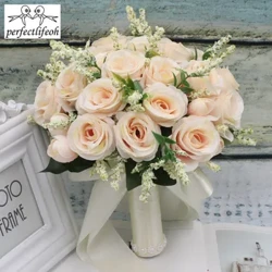 Segurando flores artificial natural rosa buquê de casamento com fita de cetim de seda rosa branco champanhe dama de honra festa de noiva