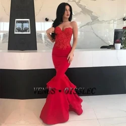 VENUS Gyzyl seksi ýüpek resmi dabaraly köýnekler Söýgüli Mermaid Prom eşikli derejeli Ruffles Party Gala geýimi فساتين للحف الراقصة