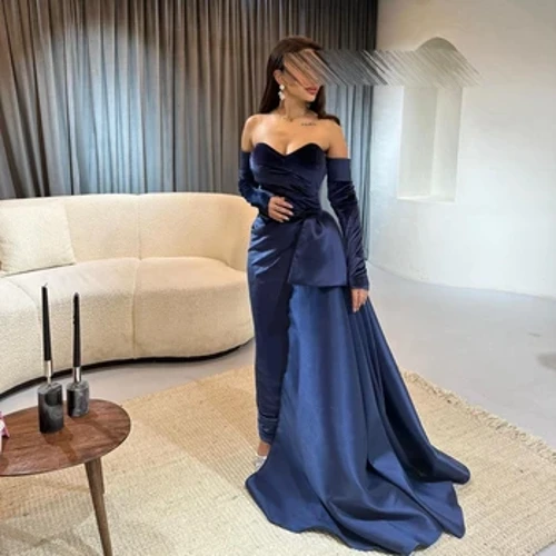 Gaun Prom Satin Dibungkus Clubbing A-line Strapless Bespoke Gaun Acara Gaun Panjang Arab Saudi