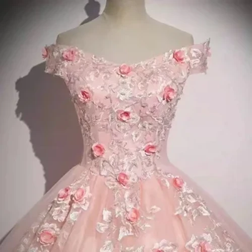 Вишукані сукні Quinceanera 3D квіти аплікації вишиті бісером для 15 дівчат бальних урочистих святкових суконь чарівні солодко-рожеві випускні сукні