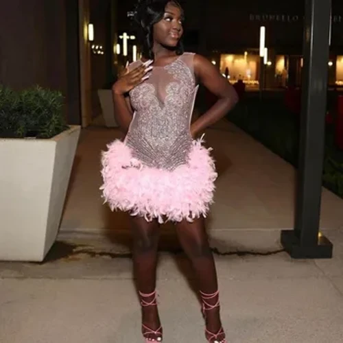 Gúna Pink Short Prom Teacht Abhaile do Chailín Dubh Cleite Criostail Súilíneach Mogalra Breithlá Celebrity Gown kleider damen