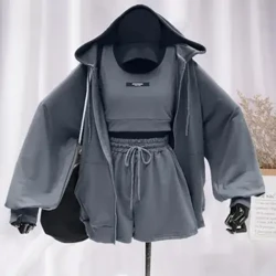 Conjunto de roupas esportivas femininas elegantes com capuz e zíper completo projetado com shorts de moletom com capuz para conforto esportivo moderno e fitness