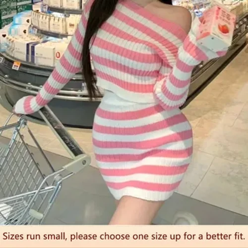 Randig Sweet Spicy Off-shoulder Stickad topp med hög midja Miniklänning Tvådelat set High-end Feel-kostym för kvinnor