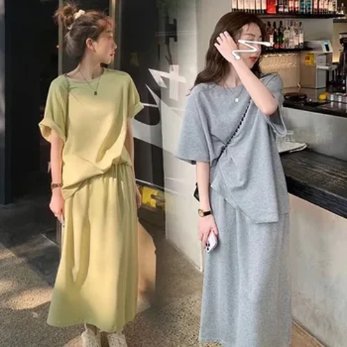 Phụ Nữ Mùa Hè 2024 Bộ Quần Áo Áo Thun Nữ Tay Ngắn + Váy 2 Chiếc Phù Hợp Với Màu Trơn Nữ Dáng Rộng Trang Phục Thời Trang Dạo Phố