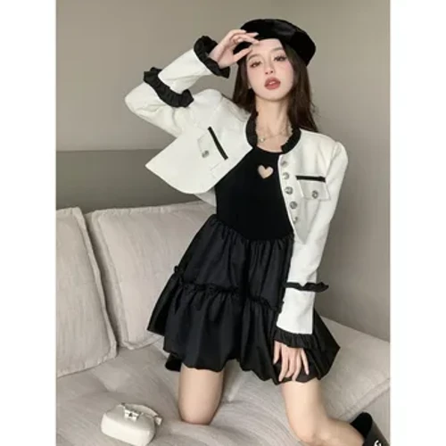 Swet – robe gâteau froncée noire avec cœur ajouré, taille fine + manteau à manches longues et col rond pour femmes, ensemble deux pièces Y2k, nouvelle collection printemps 2024