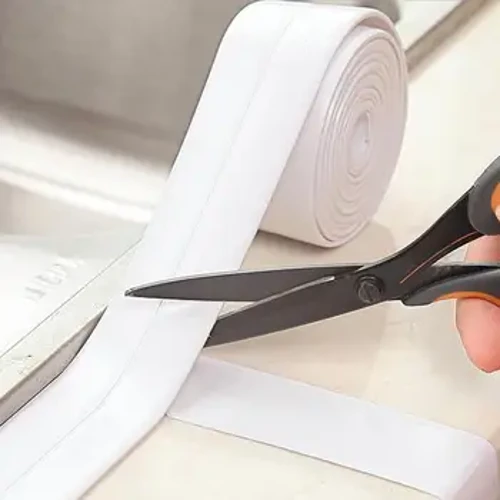 Waasserdicht Mauer Sticker Selbstklebend PVC Dichtbänner Spull Uewen Crack Strips Fir Kichen Buedzëmmer Badewanne Corner Dichtband Tape