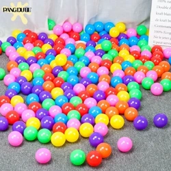 50 eller 100 stk/parti 5,5 cm kuler groper CE-sertifisert havkule myk PE ballgrop for tørr bassenglekeball for lekegrind Telt Barneleker
