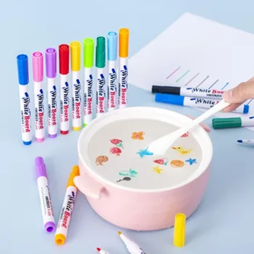 Waasser Floating Pen Magesch Tënt Stëfter Mat Läffel Floating Faarf Waassermolerei Floating Chalk Art Graffiti Zeechnen Set Fir Kanner