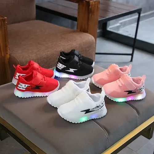 Sepatu Tenis Anak Musim Gugur Baru Bercahaya Anak Sneaker Anak Laki-laki Fashion Gadis Sepatu Breathable Ringan Sepatu Anak Gril Kasual Sepatu Olahraga 운동화