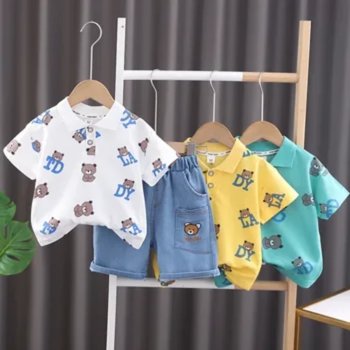 Set estivo a maniche corte per ragazzi di New Baby Polo a maniche corte per bambini stranieri Set di due pezzi per neonati a maniche corte