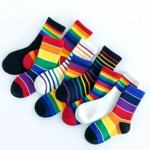 Nā Socks Ānuenue Kāne no nā kamaliʻi i ke kauwela kauwela ʻaʻohe ʻāʻī ʻāhiʻu pulupulu ʻo nā kaikamāhine keikikāne mau socks paipu kula kula 1-8 makahiki.