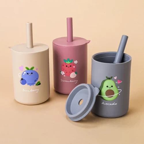 Babysilikonkopp med lock, bärbar drickskopp, BPA-fri, Anti-läckage för barn, Anti-halk matningskopp Matklass 150ml