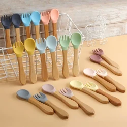 2 Stéck/Set Nahrungsgrad Silikon Mini Gabel Läffel Fir Baby Holz Dréckgeschir Set Fütterläffel Léiert Kannerdësch ze iessen