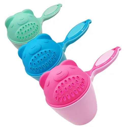 Taza de baño de oso de dibujos animados para bebé, taza de champú para ducha para recién nacido, cuchara de agua para ducha, tazas de baño para 3 colores, 1 ud.