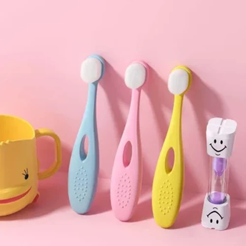 Baby Kids fogkefék Ultra Soft Brush fogkefe Kiváló minőségű gyermek fogkefe 360 ​​fogkefe Floss Boys Gilrs fogápolás