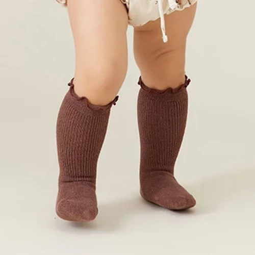 Neigebueren Ruffle Baby Meedchen Knéi Héich Socken Kanner Lang Soft Koteng Massiv Meedercher Kleeder Hierscht Wanter Been Warmer Kanner Schoulsock