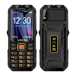 Q8 GSM 2G Fón Póca Garbh Ceallraí Mór Flashlight Dúbailte 2.4 orlach HD Scáileán Dual Cnaipe Sim Mór Fón póca Cheap Do Dhaoine Scothaosta