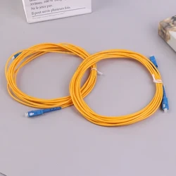 3-metarski RoHs SC-SC kompatibilan Simpleksni optički kabel jednostruki FTTH kratkospojnik Visokotemperaturna stabilnost Ce, Rohs, Fcc