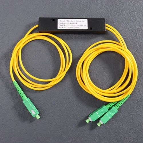 1x2 FTTH száloptikai elosztó 1 pont 2 száloptikai elosztó doboz 1-2 kúpos elosztó doboz SC/APC számítógépes tartozékok