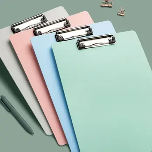 Clip Board School Toimistotarviketarvikkeet Profiilipidike Kovalevy Muovinen leikepöytä Tiedostokansio Kirjoitusalusta Splint Memo Clip