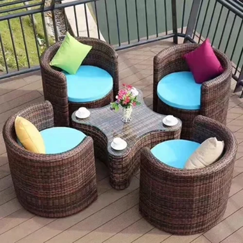 Panlabas na Furniture Rattan Garden Wicker Table At Upuan Para sa Coffee Shop