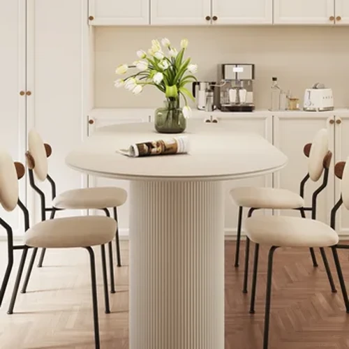 Conjunto moderno de mesa de jantar e cadeiras de placa de rock francesa cremosa para sala de jantar